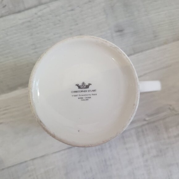 Christopher Stuart Bone China Strawberry Vine Mugs Set Of 4 - Picture 3 of 5